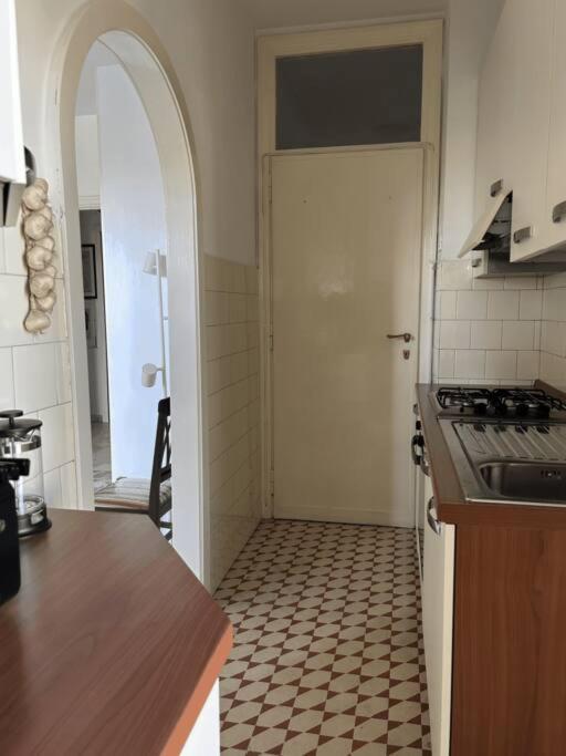 Tiberia Apartment Roma Esterno foto
